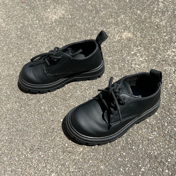 Zara Toddler Dress Shoes - Size 22 Euro - Picture 4 of 8